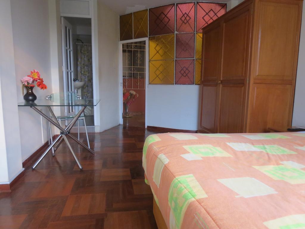 Residencial El Sol De Los Pinos Acomodação com café da manhã Trujillo Exterior foto