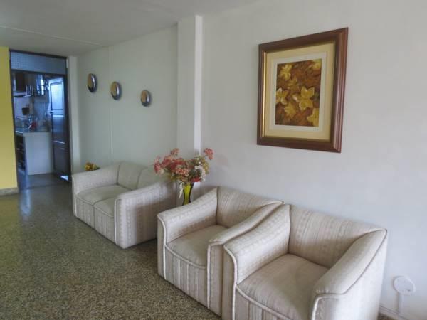 Residencial El Sol De Los Pinos Acomodação com café da manhã Trujillo Exterior foto